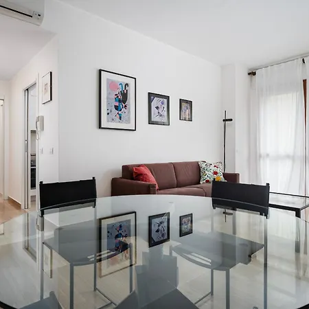 Apartment New - Roncaglia - M4 Bolivr - Sforza Castel *